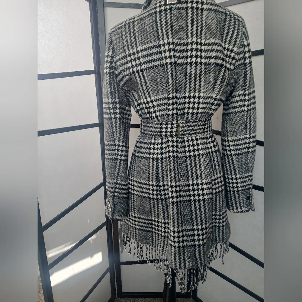 Black and White Plaid Coat Calvin Klein - Picture 2 of 7